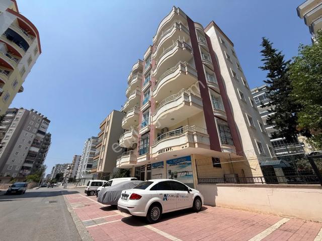 Arve'den Menderes Mahallesinde Masrafsız,ferah Satılık 4+1 Daire