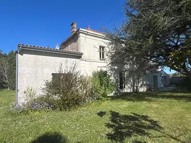 Arvert 17530 Achat / Vente maison 9 pièces t9 piscine jardin