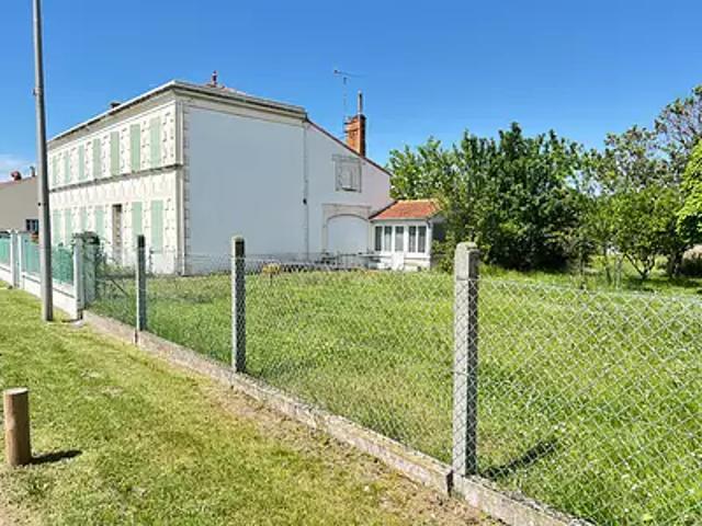 Arvert 17530 Achat / Vente maison 9 pièces t9