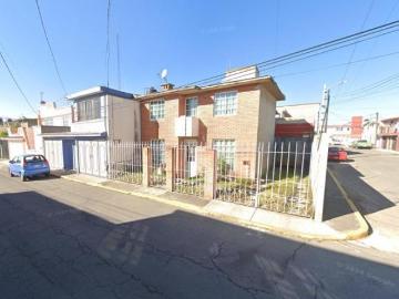 AR/XR Casa en venta en Izcalli Cuauhtémoc III, Metepec, Estado de México