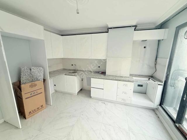 Arzu Emlaktan Gazi Mah Sıfır Asansörlü 2+1 1. Kat Satılık Daire