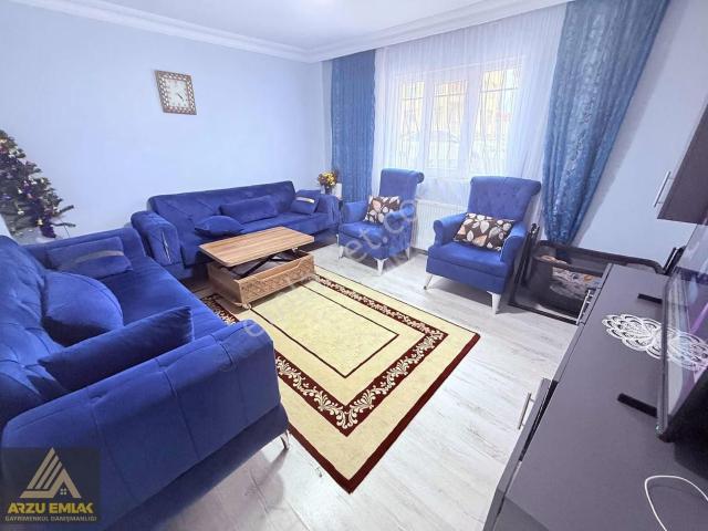 Arzu Emlaktan Gazi Mah. 3+1 110 M2 Satılık Bahçe Katı Daire