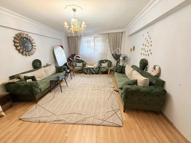 Arzu Emlak'tan Zübeyde Hanım Mah Satılık 90 M2 Masrafsız Kot1