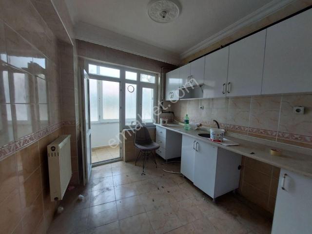 Arzu Emlaktan Zübeydehanım Mah. Kiralık 2+1 Daire