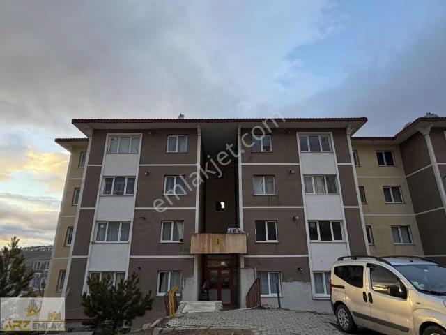 Arz Emlak'tan Şehit Osman Tokilerinde Satılık 2+1 Daire