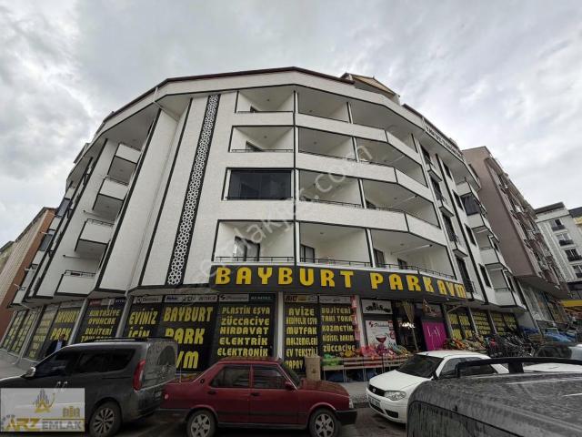 Arz Emlak'tan Şehrin Kalbinde Kiralık 3+1 Lüks Daire
