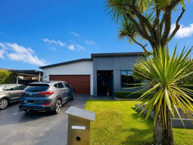Awatoto, 4 bedrooms
