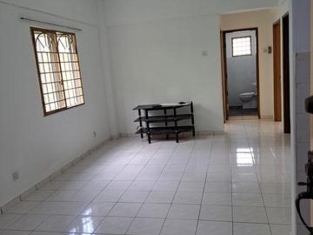 Awana Cheras Apartment for Sales Freehold Corner Newly Refurbished