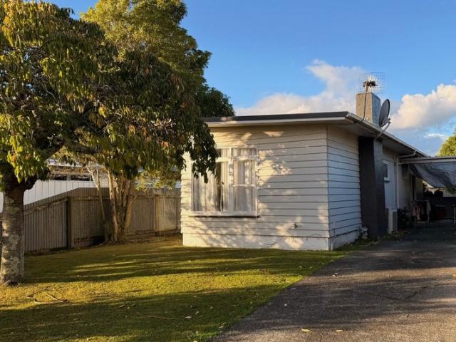awapuni, 2 bedrooms