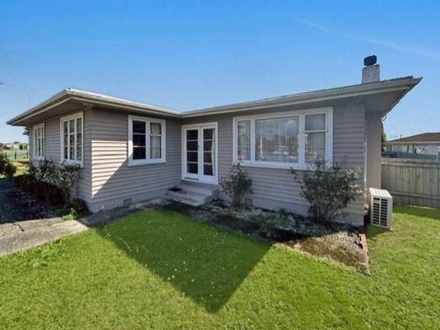 awapuni, 3 bedrooms