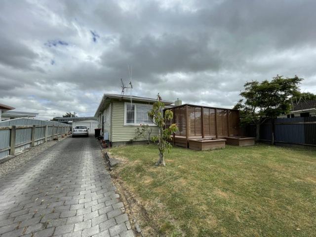 Awapuni, 3 bedrooms
