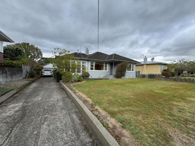 awapuni, 3 bedrooms
