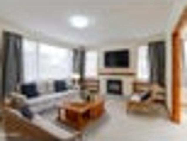 Awapuni, 3 bedrooms, $580 pw