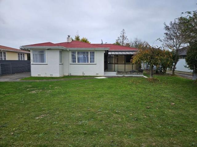 awapuni, 3 bedrooms