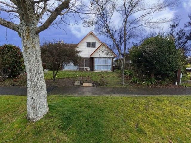 Awapuni, 3 bedrooms