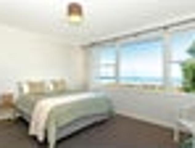 Awapuni, 5 bedrooms, $1650 pw