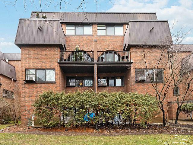 Awesome Brantford Condominium $395,000 Or Trade!