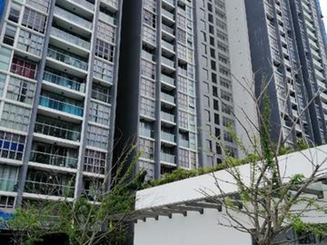 Awesome Unit in Lakefront ResidencesCyberjaya