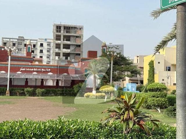 Awt 10 marla c1 prime location plot lda aproved very reasonable price
