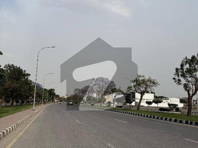 Awt 1 kanal 100 fit road plot ideal location very reasonable price