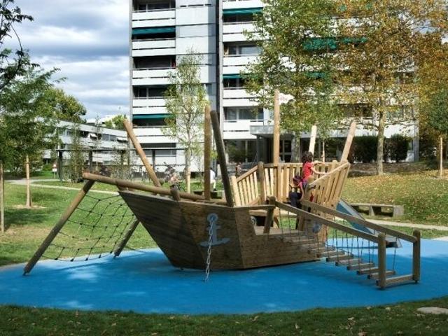 At the Eglisee garden pool