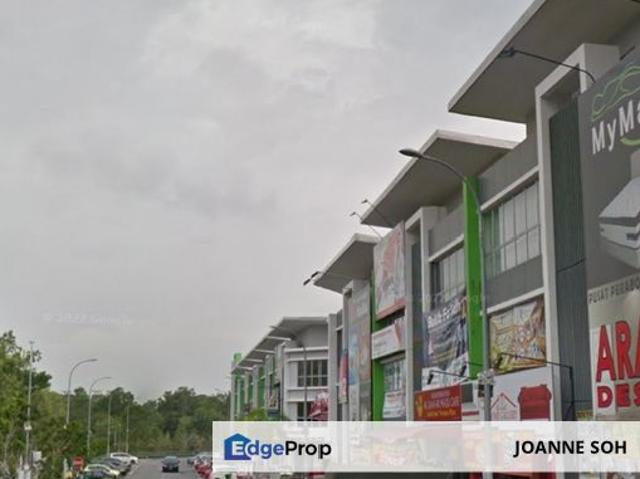 Freehold shoplot at Bandar Puteri Bangi Fully tenanted For Sale!