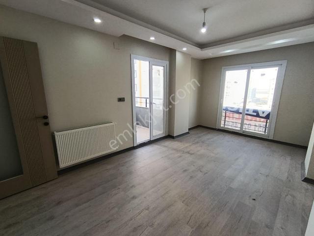 Atıcı Emlak'tan Elif Su Uludağ Kiralık 2+1 K.mutfak