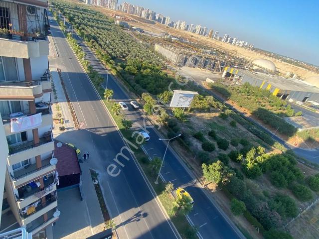 Atıcı Emlak'tan Gültepe'de Cadde Üzerinde iskanlı üniversite Civarı 1+1 Satılık Daire