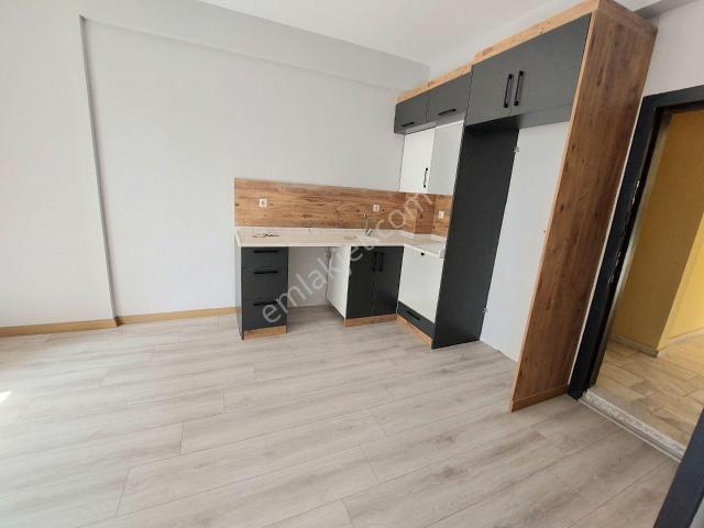 Atıcı Emlaktan 1+1 Daire
