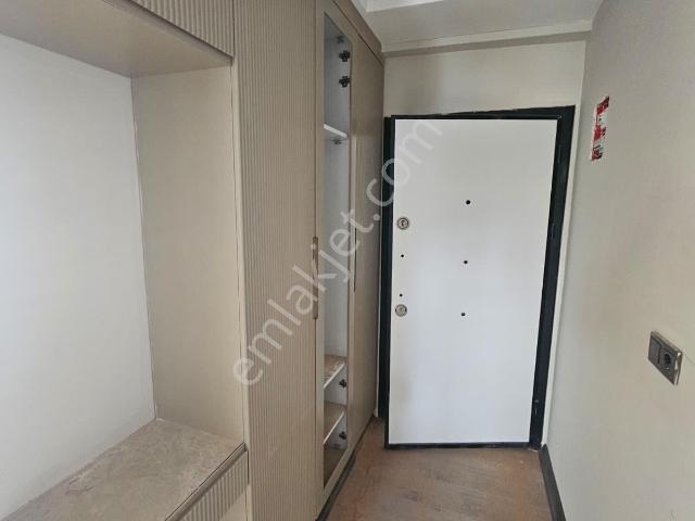 Çatıkule'den Belediye Civarı Okul Yolu Bulvar Üzeri Sitede 2+1