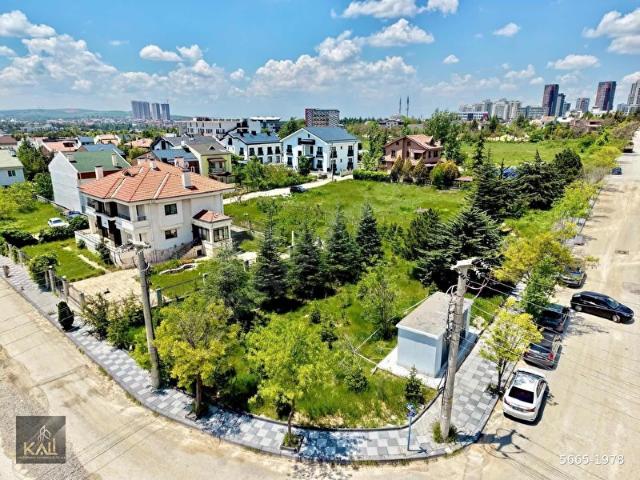 Atılım Üni. Kavşağına 50 mt mesafede Villa Arsası KALİ A.Ş
