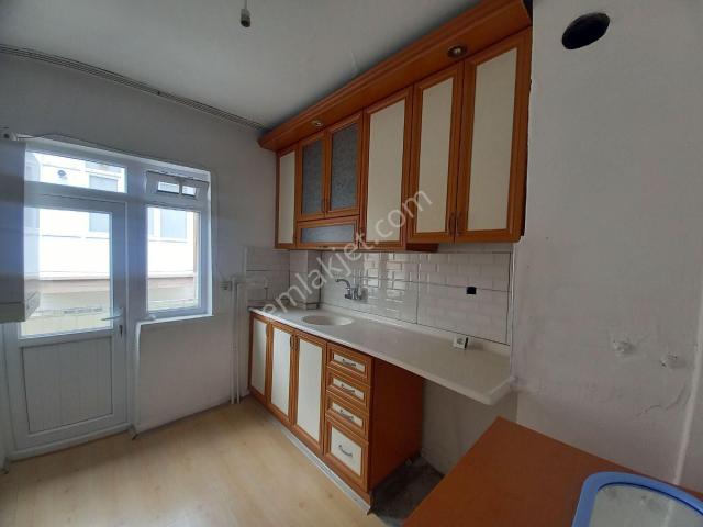 Atatürk Mah 3+1 Yenı Boyalı 2 Oda Bağımlı