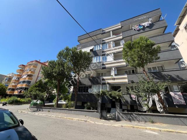Atatürk Mahallesi Ara Kat 3+1 Daire