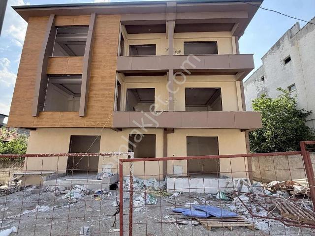 Atatürk Mahallesi Genç Osman Caddesi Üzeri Ön Cephe 1+1 Daire