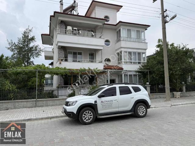 Atatürk Mahallesinde Kiralık Full Eşyalı Daire