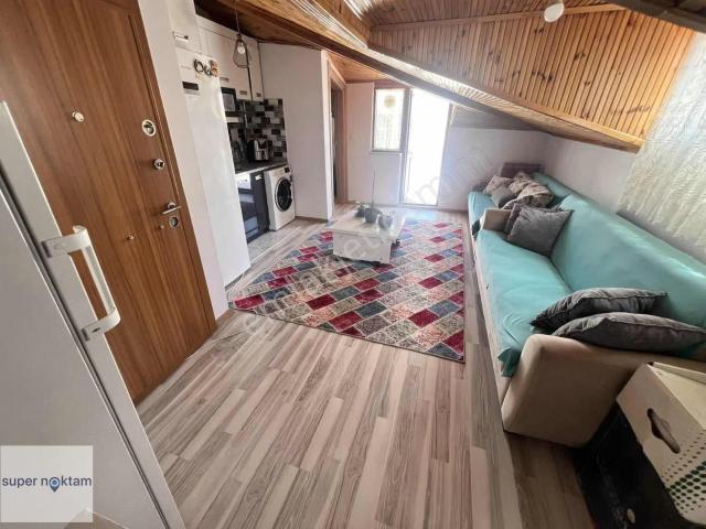 Atatürk Mahallesinde Satılık 3+2 İskanlı Köşe Bina Dubleks Daire