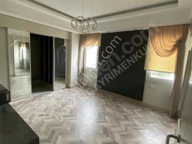 Atatürk Mahallesinde Site İçşnde Kiralık Daire