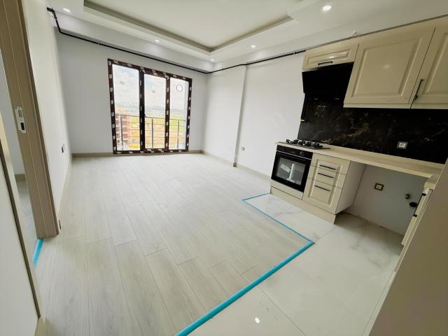 Atatürk Mh Site İçinde 5.kat Sıfır 1+1 Satılık Daire