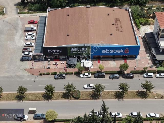 Atatürk Cad. Üzerinde 750m2 Kurumsal Kiracılı Dükkan