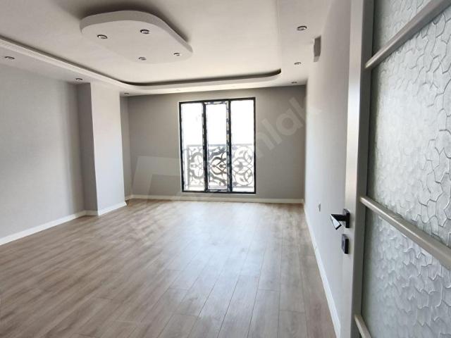 ATATÜRK CADDESİ ÜZERİNDE 2+1 A + PLUS KALİTEDE SATILIK DAİRE