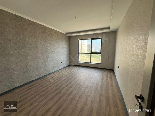 Atayurt'ta İki BLOKLU GENİŞ M2'Lİ LÜKS SİTEDE OTURUMA HAZIR 2+1 DAİRE