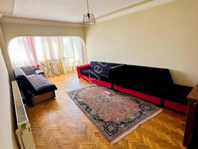 Ata Emlak'tan 2+1 Eşyalı Kiralık Daire