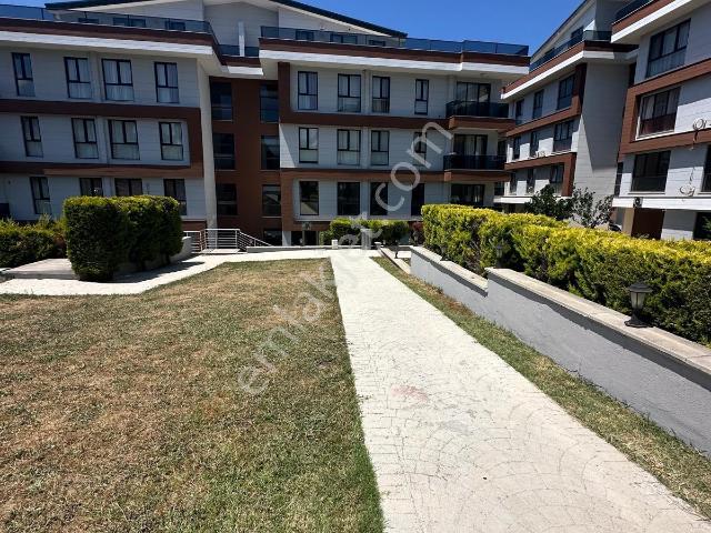 Ata Emlak'tan Koru Beyttürk Sitesinde 1+1 Eşyalı Kiralık Daire