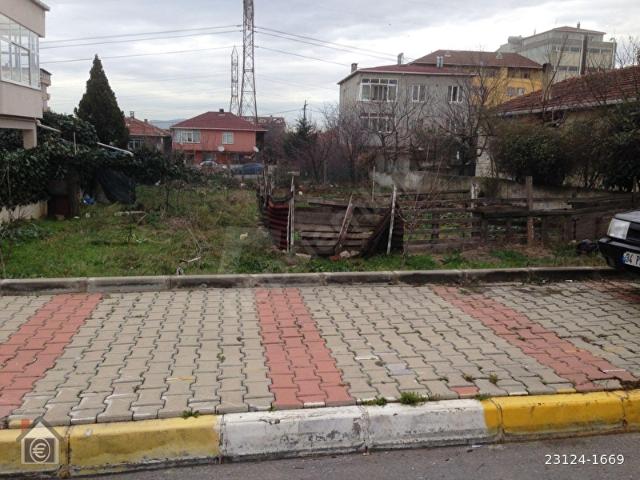 ATAŞEHİR EMLAK FERHATPAŞA ANACADDEDE KİRALIK 416MK ARSA