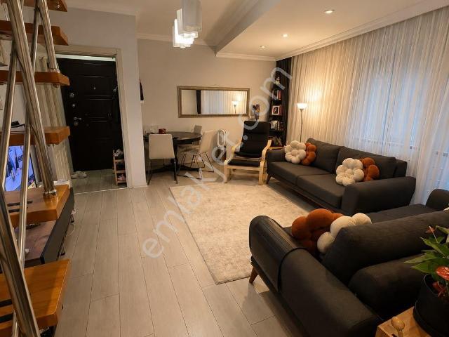 Ataşehir İçerenköyde Fsm Hastanesi Yakını 150m2 3+1 Dubleks