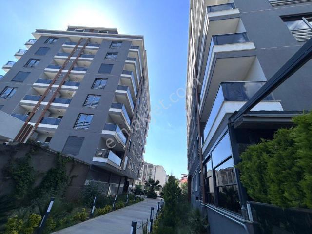 Ataşehir Mahallesi Tramvay İzban Yanı 3 + 1 Havuzlu Kiralık Daire