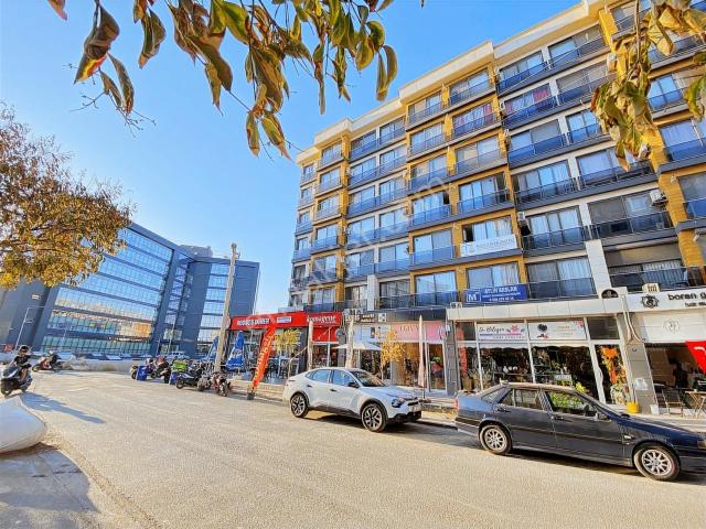 Ataşehir Mh Dream Life Satılık Kiracılı İşyeri Cb ph Den