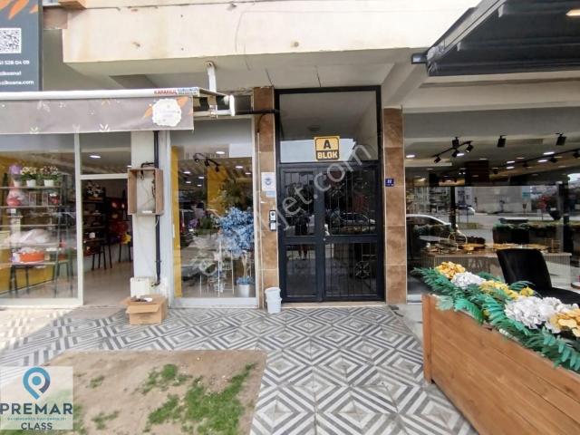 Ata Mahallesinde Köşe Konumlu Kiralık Dubleks Daire