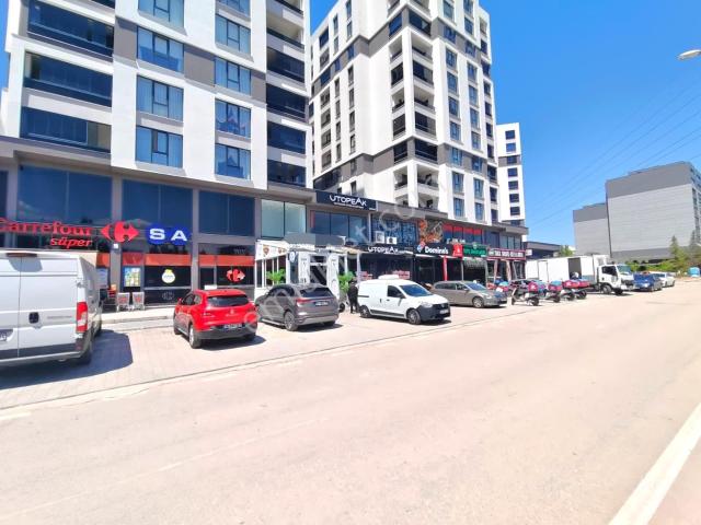 Ataevler Podyum Parkın Hemen Yanında Devren Kiralık Dükkan