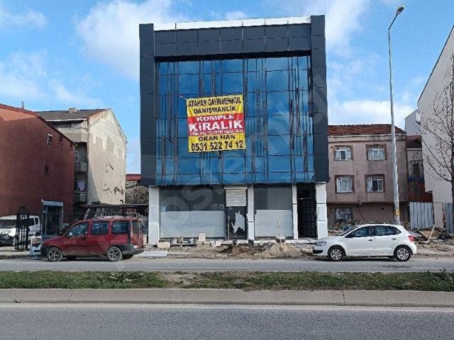 ATAHANDAN FATİH CADDESİNE CEPHE 5 KATLI KOMPLE KİRALIK İŞ MERKEZİ